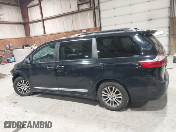 2018 Toyota Sienna XLE Auto Access Seat with VIN 5TDYZ3DC1JS960019, listed as a IAAI auction lot 41491992 with 128,021 mi miles. Bid and sale history available at carsss.com. Image 14.