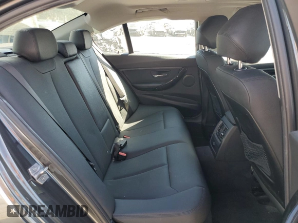 2018 BMW 3 Series 320i with VIN WBA8A9C51JAD26901, listed as a Copart auction lot 52609285 with 36,344 mi miles and Salvage Title. Bid and sale history available at carsss.com. Image 10.