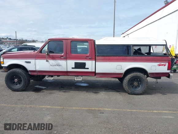 1993 Ford F-350 with VIN 2FTJW36GXPCA51694, listed as a IAAI auction lot 41997240 with Not Provided miles and . Bid and sale history available at DreamBid. Image 14.