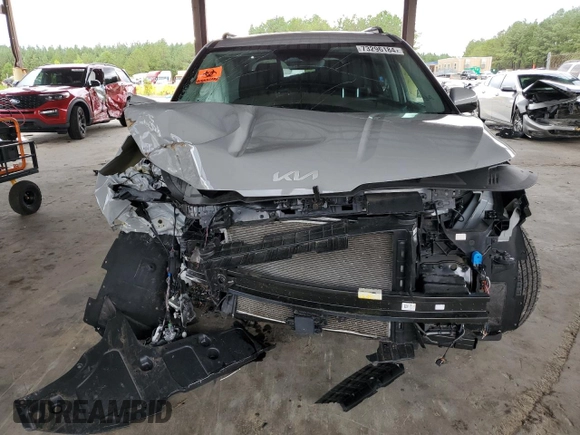 2024 Kia Carnival SX Prestige with VIN KNDNE5H32R6362683, listed as a Copart auction lot 73296184 with 18,395 mi miles and Salvage Title. Bid and sale history available at carsss.com. Image 5.