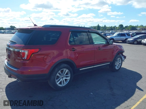 2018 Ford Explorer XLT with VIN 1FM5K8D8XJGB44996, listed as a IAAI auction lot 42703300 with Not provided miles and . Bid and sale history available at DreamBid. Image 4.