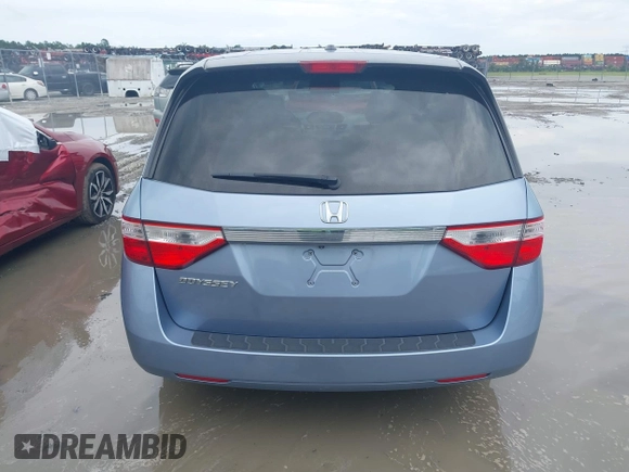 2013 Honda Odyssey EX-L с VIN 5FNRL5H6XDB090432, выставлен на аукционе IAAI как лот 42468409 с пробегом Не указан миль и . История ставок и продаж доступна на DreamBid. Изображение 16.
