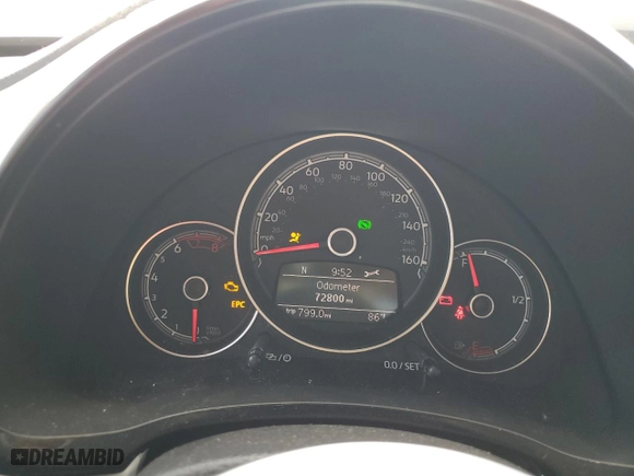 2017 Volkswagen Beetle 1.8T Fleet with VIN 3VWF17AT1HM617468, listed as a Copart auction lot 82233824 with 72,800 mi miles and Salvage Title. Bid and sale history available at carsss.com. Image 9.