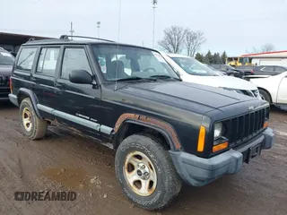 1999 Jeep Cherokee Sport with VIN 1J4FF68S0XL593508, listed as a IAAI auction lot 41526227 with 237,838 mi miles. Bid and sale history available at carsss.com. Image 1.