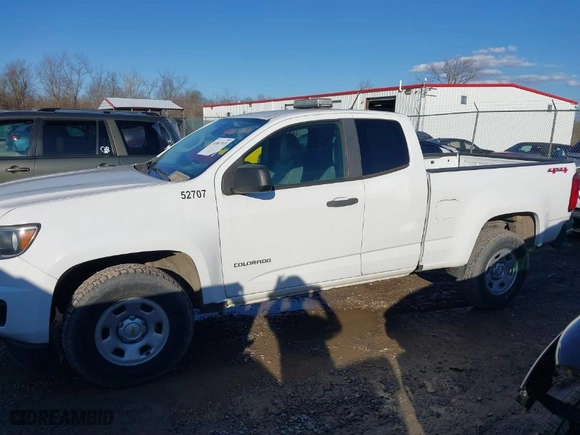 2019 Chevrolet Colorado 4WD Work Truck with VIN 1GCHTBEN0K1152707, listed as a IAAI auction lot 41667933 with 105,816 mi miles. Bid and sale history available at carsss.com. Image 14.