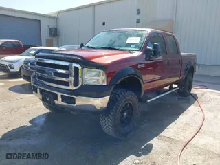 2007 Ford Super Duty F-250 XL with VIN 1FTSW21597EA18927, listed as a IAAI auction lot 42012859 with 103,895 mi miles. Bid and sale history available at carsss.com. Image 2.