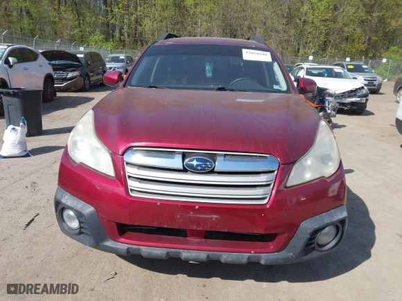 2013 Subaru Outback 2.5i Premium with VIN 4S4BRBCC7D3229064, listed as a IAAI auction lot 42058108 with 215,274 mi miles. Bid and sale history available at carsss.com. Image 12.