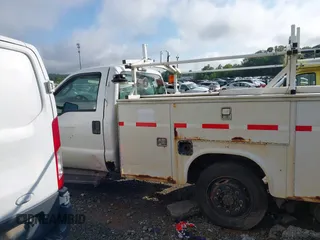 2011 Ford F-350 with VIN 1FDBF3B60BEB59080, listed as a IAAI auction lot 42126993 with 263,874 mi miles and . Bid and sale history available at DreamBid. Image 14.
