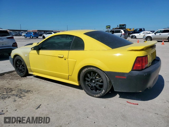 2001 Ford Mustang GT Deluxe z VIN 1FAFP42X21F261058, wystawiony jako Copart lot #56401025 z przebiegiem 248 215 mil mil oraz Szkoda całkowita • Salvage title. Historia ofert i sprzedaży dostępna na DreamBid. Obrazek 2.
