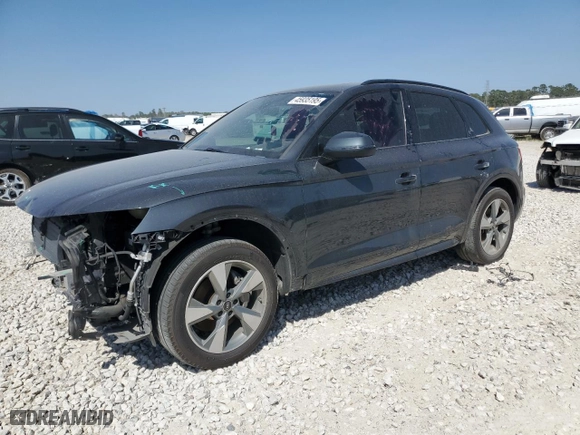 2020 Audi Q5 Premium with VIN WA1ANAFY9L2121900, listed as a Copart auction lot 45935195 with 58,796 mi miles and Salvage Title. Bid and sale history available at carsss.com. Image 1.
