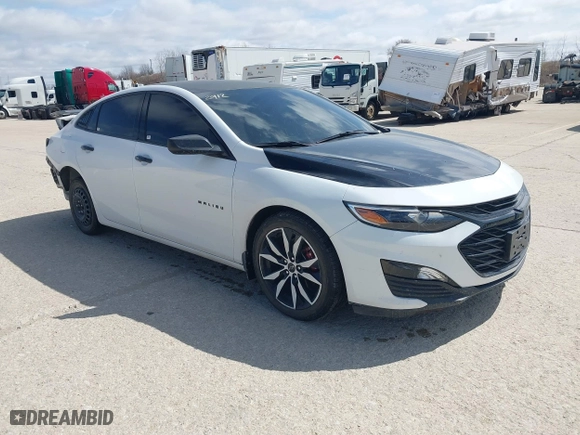 2020 Chevrolet Malibu RS with VIN 1G1ZG5ST2LF146319, listed as a IAAI auction lot 38632912 with 23,480 mi miles. Bid and sale history available at carsss.com. Image 1.