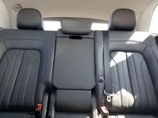 2018 Audi Q5 Premium Plus z VIN WA1BNAFY4J2068976, wystawiony jako Copart lot #59005005 z przebiegiem 121 247 mil mil oraz Szkoda całkowita • Salvage title. Historia ofert i sprzedaży dostępna na DreamBid. Obrazek 10.