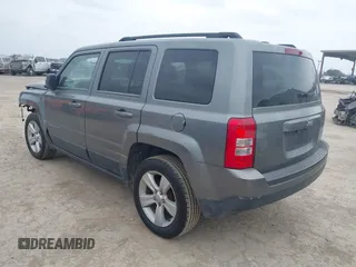 2014 Jeep Patriot Latitude with VIN 1C4NJPFAXED507693, listed as a IAAI auction lot 41701193 with 104,130 mi miles and . Bid and sale history available at DreamBid. Image 3.