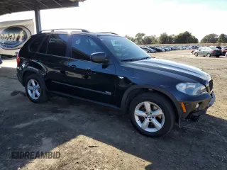 2008 BMW X5 3.0si z VIN 5UXFE43598L001053, wystawiony jako Copart lot #56243905 z przebiegiem 118 089 mil mil oraz Szkoda całkowita • Salvage title. Historia ofert i sprzedaży dostępna na DreamBid. Obrazek 4.