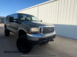 2001 Ford Excursion Limited with VIN 1FMSU43F11ED42691, listed as a Copart auction lot 82260564 with 194,397 mi miles and Clean Title. Bid and sale history available at DreamBid. Image 1.