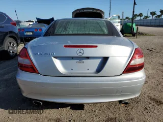 2006 Mercedes-Benz SLK-Class 3.0L with VIN WDBWK54F46F093982, listed as a Copart auction lot 75271914 with Not Provided miles and Salvage Title. Bid and sale history available at carsss.com. Image 6.