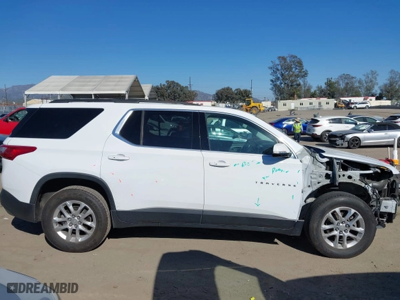 2019 Chevrolet Traverse LT Cloth with VIN 1GNERGKW7KJ203638, listed as a IAAI auction lot 41852018 with 98,677 mi miles. Bid and sale history available at carsss.com. Image 14.