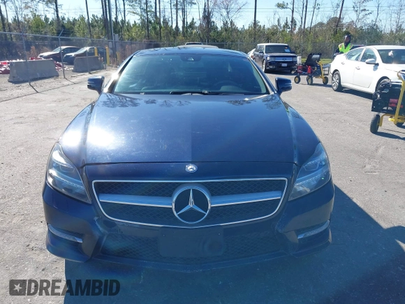 2013 Mercedes-Benz CLS-Class CLS 550 with VIN WDDLJ9BB7DA074616, listed as a IAAI auction lot 41750371 with 112,898 mi miles. Bid and sale history available at carsss.com. Image 12.