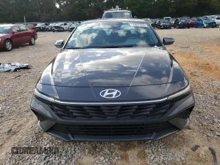 2024 Hyundai Elantra SE with VIN KMHLL4DG3RU794576, listed as a Copart auction lot 43931935 with 2,194 mi miles and Salvage title. Bid and sale history available at DreamBid. Image 5.