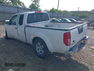 2011 Nissan Frontier SV with VIN 1N6AD0CU0BC423280, listed as a IAAI auction lot 42399892 with 174,101 mi miles and . Bid and sale history available at DreamBid. Image 3.