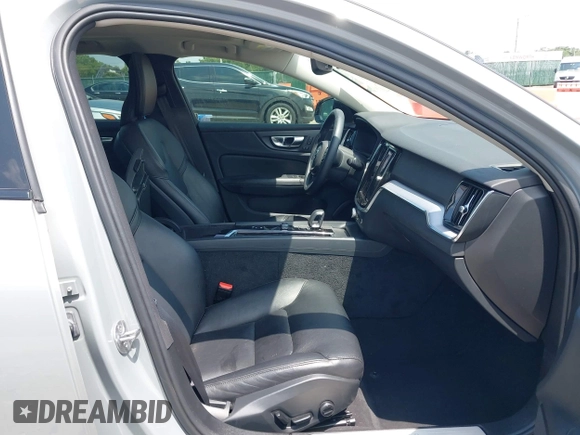2024 Volvo S60 Core Dark Theme with VIN 7JRL12TK4RG282667, listed as a IAAI auction lot 42439211 with 40,113 mi miles and . Bid and sale history available at DreamBid. Image 5.