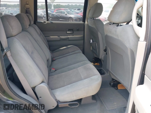 2005 Dodge Durango SLT with VIN 1D4HB48D35F576037, listed as a IAAI auction lot 42873937 with 238,266 mi miles and . Bid and sale history available at DreamBid. Image 8.