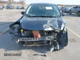 2015 Ford Escape SE with VIN 1FMCU0G73FUA77673, listed as a IAAI auction lot 41988290 with 176,734 mi miles. Bid and sale history available at carsss.com. Image 6.
