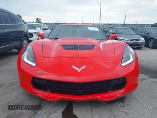 2019 Chevrolet Corvette 1LT z VIN 1G1YB2D7XK5120595, wystawiony jako IAAI lot #42592986 z przebiegiem 38 522 mil mil oraz . Historia ofert i sprzedaży dostępna na DreamBid. Obrazek 12.