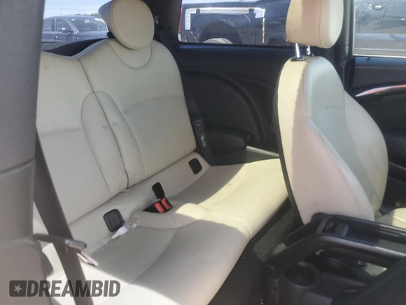 2011 MINI Hardtop with VIN WMWSU3C58BT182034, listed as a Copart auction lot 57964385 with 95,072 mi miles and Clean title. Bid and sale history available at DreamBid. Image 10.