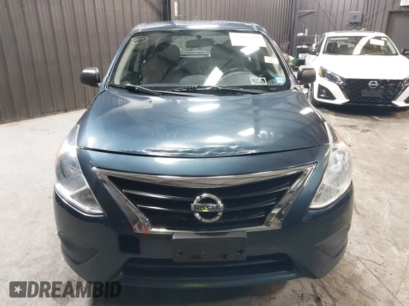 2015 Nissan Versa SV with VIN 3N1CN7AP5FL847002, listed as a IAAI auction lot 42426418 with 70,090 mi miles and . Bid and sale history available at DreamBid. Image 13.