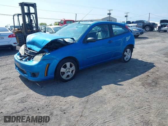 2007 Ford Focus S with VIN 1FAHP31N77W235549, listed as a IAAI auction lot 41377428 with 221,626 mi miles and . Bid and sale history available at carsss.com. Image 18.