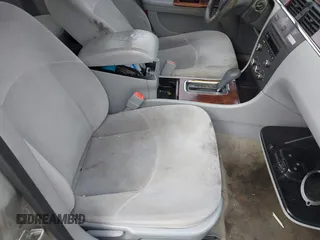 2007 Buick LaCrosse CX with VIN 2G4WC552471126123, listed as a IAAI auction lot 41803172 with 218,379 mi miles. Bid and sale history available at carsss.com. Image 5.