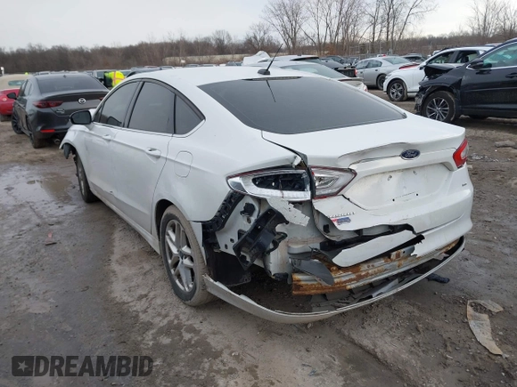 2013 Ford Fusion SE with VIN 3FA6P0H74DR114053, listed as a IAAI auction lot 41510376 with 204,664 mi miles and . Bid and sale history available at carsss.com. Image 3.