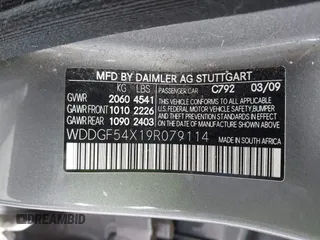2009 Mercedes-Benz C-Class 3.0L Sport with VIN WDDGF54X19R079114, listed as a IAAI auction lot 41793301 with Not Provided miles. Bid and sale history available at carsss.com. Image 9.