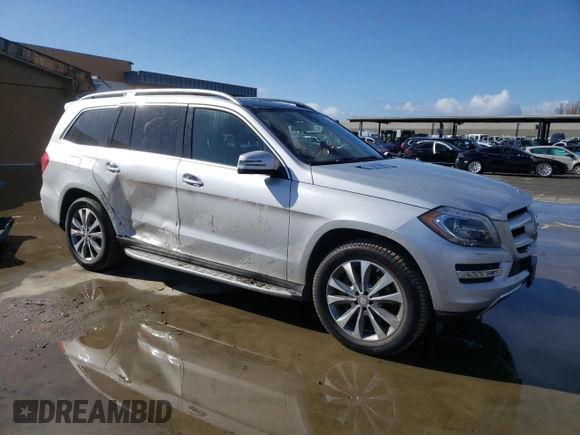 2015 Mercedes-Benz GL-Class GL 450 with VIN 4JGDF6EEXFA460305, listed as a Copart auction lot 43785293 with 58,624 mi miles. Bid and sale history available at carsss.com. Image 4.