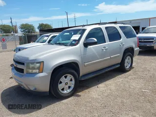 2008 Chevrolet Tahoe 1LT with VIN 1GNFC13038R278053, listed as a IAAI auction lot 42533444 with 168,466 mi miles and . Bid and sale history available at DreamBid. Image 2.