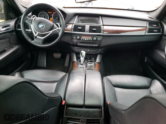 2012 BMW X6 50i z VIN 5UXFG8C53CL590384, wystawiony jako Copart lot #43507995 z przebiegiem 207 070 mil mil oraz Szkoda całkowita • Salvage title. Historia ofert i sprzedaży dostępna na DreamBid. Obrazek 8.