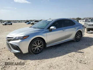 2023 Toyota Camry SE with VIN 4T1G11AK6PU796432, listed as a Copart auction lot 48181965 with 42,497 mi miles and Clean Title. Bid and sale history available at carsss.com. Image 1.