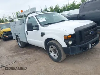 2008 Ford F-350 with VIN 1FDSF30568EC32777, listed as a IAAI auction lot 42782716 with 90,685 mi miles and . Bid and sale history available at DreamBid. Image 1.