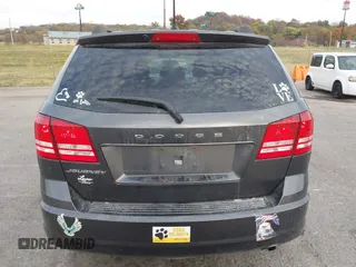 2018 Dodge Journey SE with VIN 3C4PDCABXJT170150, listed as a IAAI auction lot 40715756 with 113,330 mi miles and . Bid and sale history available at DreamBid. Image 16.