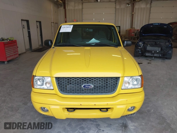 2002 Ford Ranger XL Fleet with VIN 1FTZR45E02PA90348, listed as a IAAI auction lot 42078911 with 176,411 mi miles. Bid and sale history available at carsss.com. Image 6.
