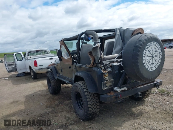 1993 Jeep Wrangler "S" with VIN 1J4FY19P5PP254999, listed as a IAAI auction lot 41742888 with 189,678 mi miles. Bid and sale history available at carsss.com. Image 3.