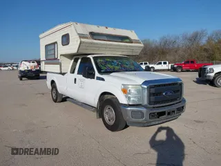 2016 Ford Super Duty F-250 SRW XLT with VIN 1FT7X2A60GEA90448, listed as a IAAI auction lot 41778974 with 201,315 mi miles. Bid and sale history available at carsss.com. Image 1.