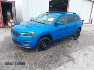 2020 Jeep Cherokee Altitude with VIN 1C4PJMLX7LD524514, listed as a IAAI auction lot 42398590 with 167,686 mi miles and . Bid and sale history available at DreamBid. Image 17.