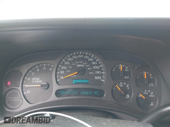 2004 Chevrolet Avalanche Z71 z VIN 3GNEK12TX4G226357, wystawiony jako IAAI lot #42507205 z przebiegiem 200 631 mil mil oraz . Historia ofert i sprzedaży dostępna na DreamBid. Obrazek 7.