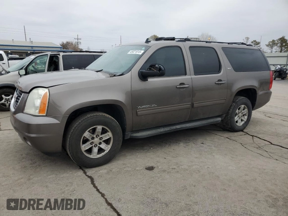2012 GMC Yukon XL SLT with VIN 1GKS2KE75CR105108, listed as a Copart auction lot 45021015 with 241,894 mi miles and Clean Title. Bid and sale history available at carsss.com. Image 1.