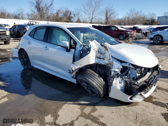 2023 Toyota Corolla Hatchback XSE with VIN JTNC4MBE7P3200458, listed as a Copart auction lot 88918405 with 39,286 mi miles and Salvage Title. Bid and sale history available at carsss.com. Image 4.