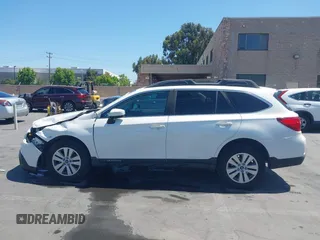 2017 Subaru Outback Premium z VIN 4S4BSACCXH3337439, wystawiony jako IAAI lot #42602206 z przebiegiem 76 126 mil mil oraz . Historia ofert i sprzedaży dostępna na DreamBid. Obrazek 15.