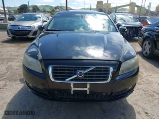 2007 Volvo S80 I6 with VIN YV1AS982071028937, listed as a IAAI auction lot 41892056 with 102,445 mi miles. Bid and sale history available at carsss.com. Image 12.