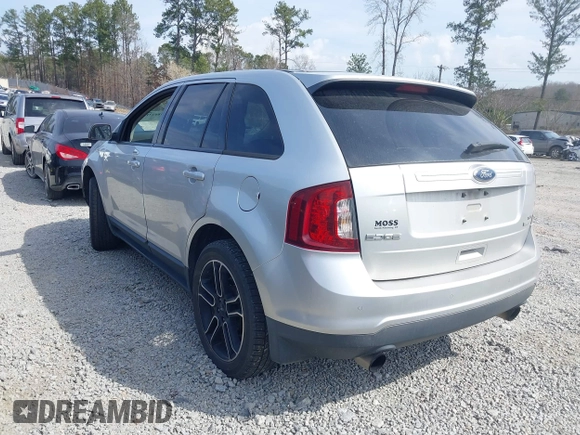 2013 Ford Edge SEL with VIN 2FMDK3J96DBA04984, listed as a IAAI auction lot 41801312 with 261,000 mi miles. Bid and sale history available at carsss.com. Image 3.